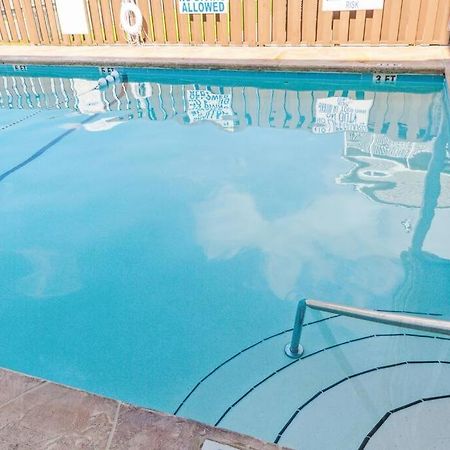 Right Across Beach Pool View Private Balcony By Zen Living Short Term Rental Myrtle Beach Eksteriør bilde