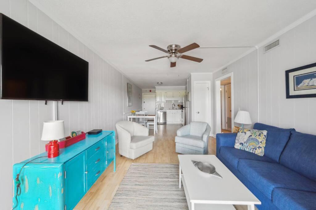 Right Across Beach Pool View Private Balcony By Zen Living Short Term Rental Myrtle Beach Eksteriør bilde
